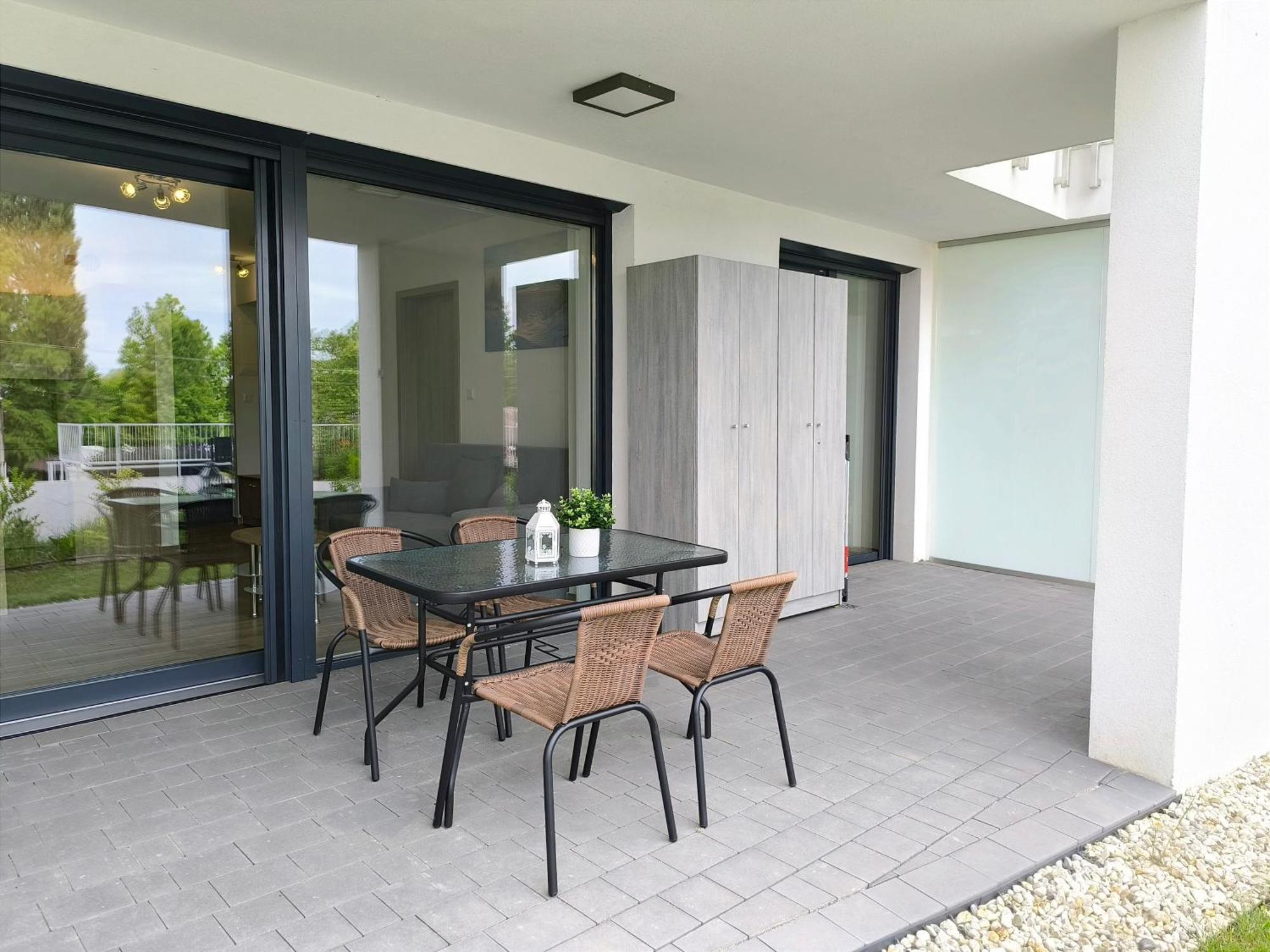 Helikon Terrace Susanne Apartment Keszthely Exteriör bild