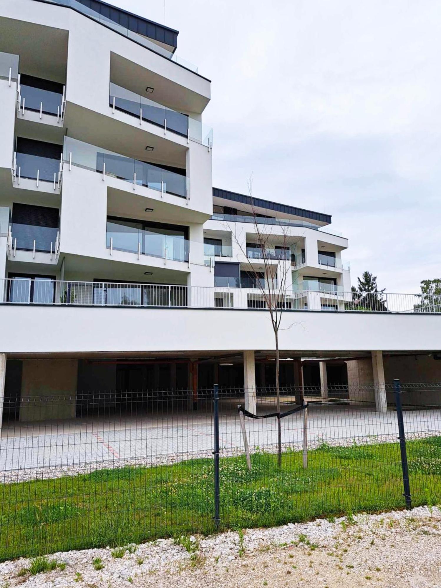 Helikon Terrace Susanne Apartment Keszthely Exteriör bild